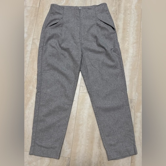 ARITZIA WILFRED wool light grey wide leg pant, 23” (US 0) - Picture 3 of 7